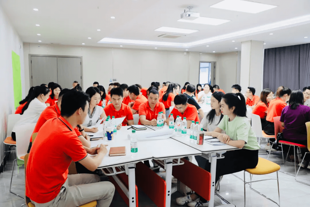 華企集團2024年雙十一啟動會暨秋季運動會圓滿成功 華企集團2024年雙十一啟動會暨秋季運動會圓滿成功